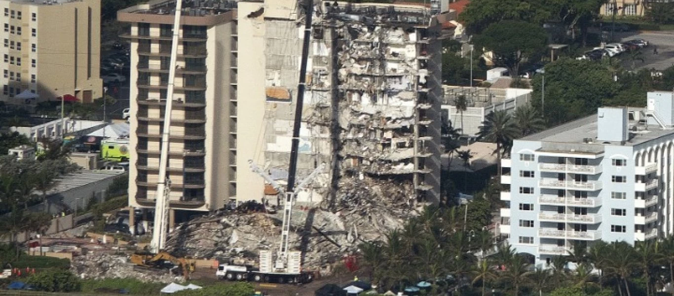 Κατάρρευση πολυκατοικίας στη Φλόριντα: Ανασύρθηκε και το 11ο θύμα από τα συντρίμμια